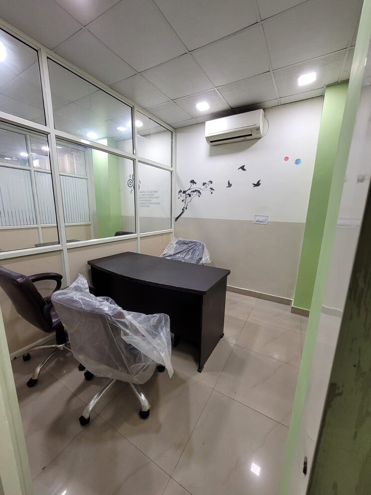 Team Area, sector 63 Commercial Office Space 3500 Sq.Ft. In Sector 63 Noida 8609706