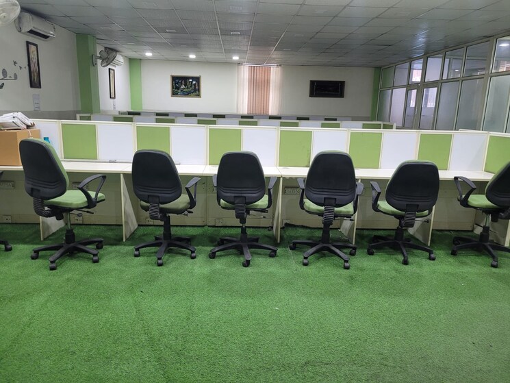 Team Area, sector 63 Commercial Office Space 3500 Sq.Ft. In Sector 63 Noida 8609706