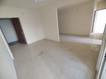 Room in 2 BHK Apartment at Mittal Akshardham, Market Yard – for Sale