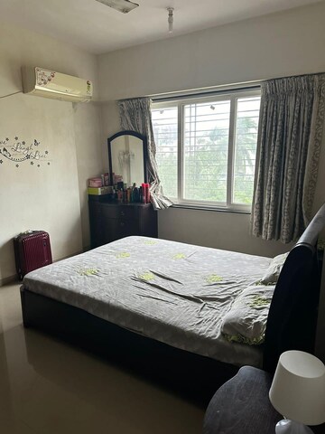 Bedroom in 2 BHK Apartment at Chembur – for Rent