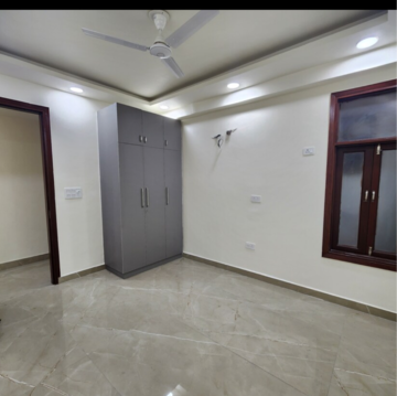 Room in 2 BHK Builder Floor at Panchsheel Vihar – for Rent