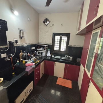 2 BHK Builder Floor For Rent in Khirki Extension