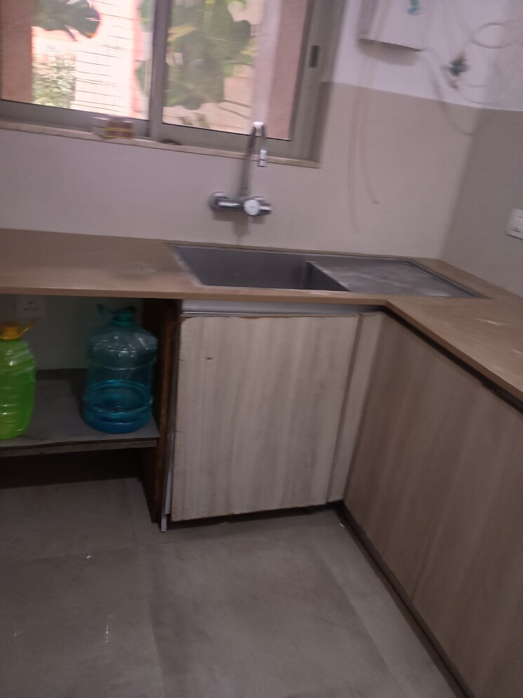 Kitchen, hiranandani-woodpark-apartment 2 Bedroom 727 Sq.Ft. Apartment In Ghodbunder Road Thane 8609772