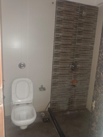 Bathroom in 3 BHK Villa at Raj Bhawan – for Rent