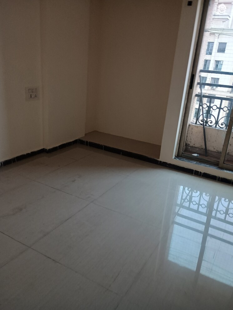 Balcony, platinum-heritage 2.5 Bedroom 840 Sq.Ft. Apartment In Ghodbunder Road Thane 8609788