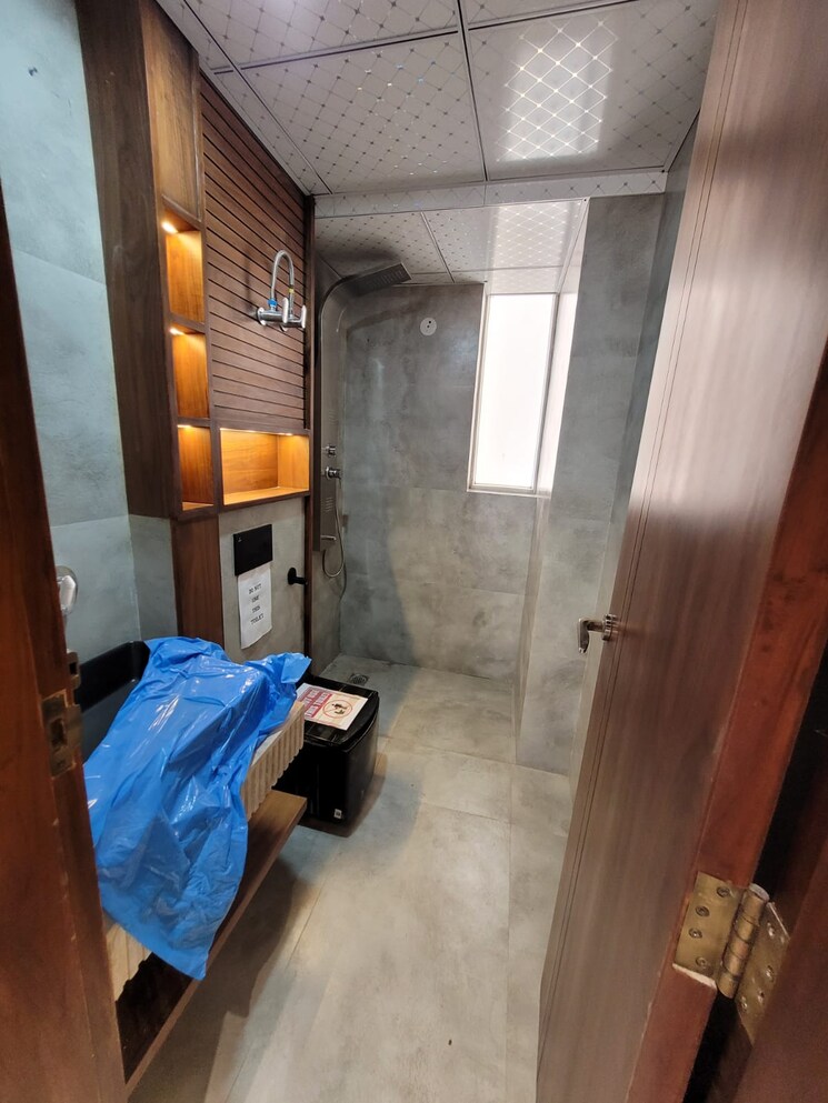 Attached Bathroom, sector 88 4 Bedroom 2190 Sq.Ft. Apartment In Sector 88 Faridabad 8609842