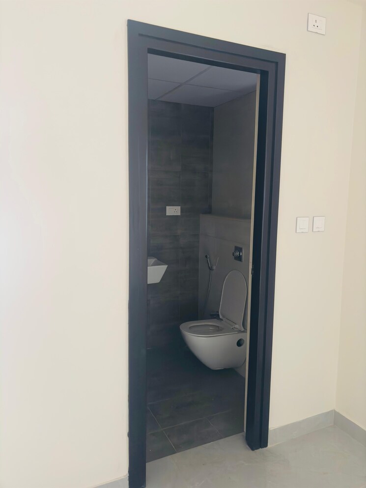 Bathroom, manchirevula 4 Bedroom 2595 Sq.Ft. Apartment In Manchirevula Hyderabad 8609840