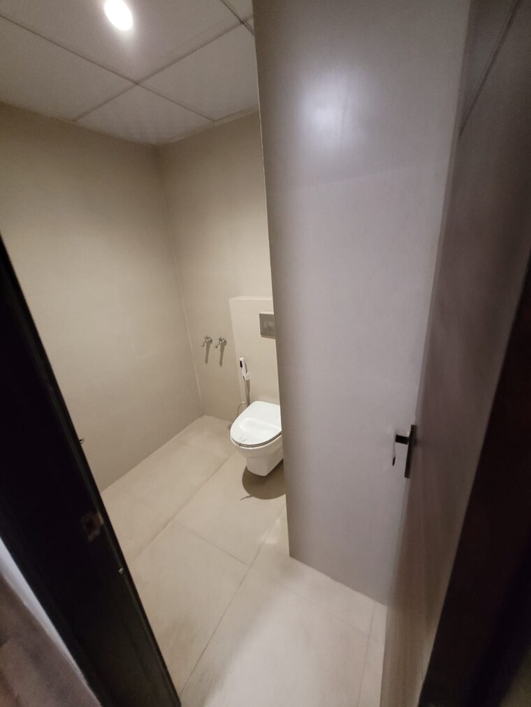 Bathroom, rps-auria 4 Bedroom 3300 Sq.Ft. Apartment In Sector 88 Faridabad 8609868