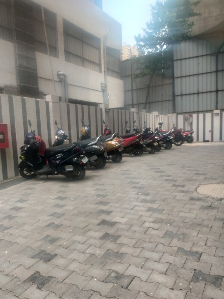  Parking, satra-one 1 Bedroom 446 Sq.Ft. Apartment In Goregaon West Mumbai 8609952