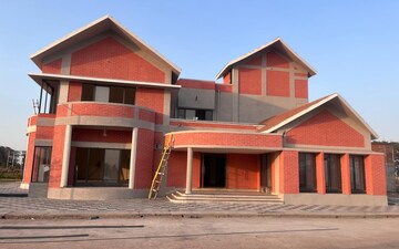 Plot For Sale in Vidhan Sabha Marg