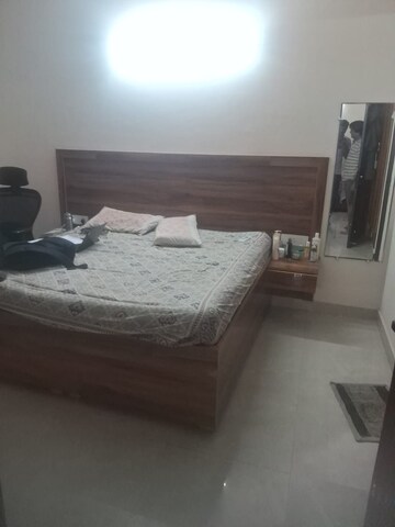 Bedroom in 1 BHK Builder Floor at Sector 45 – for Rent
