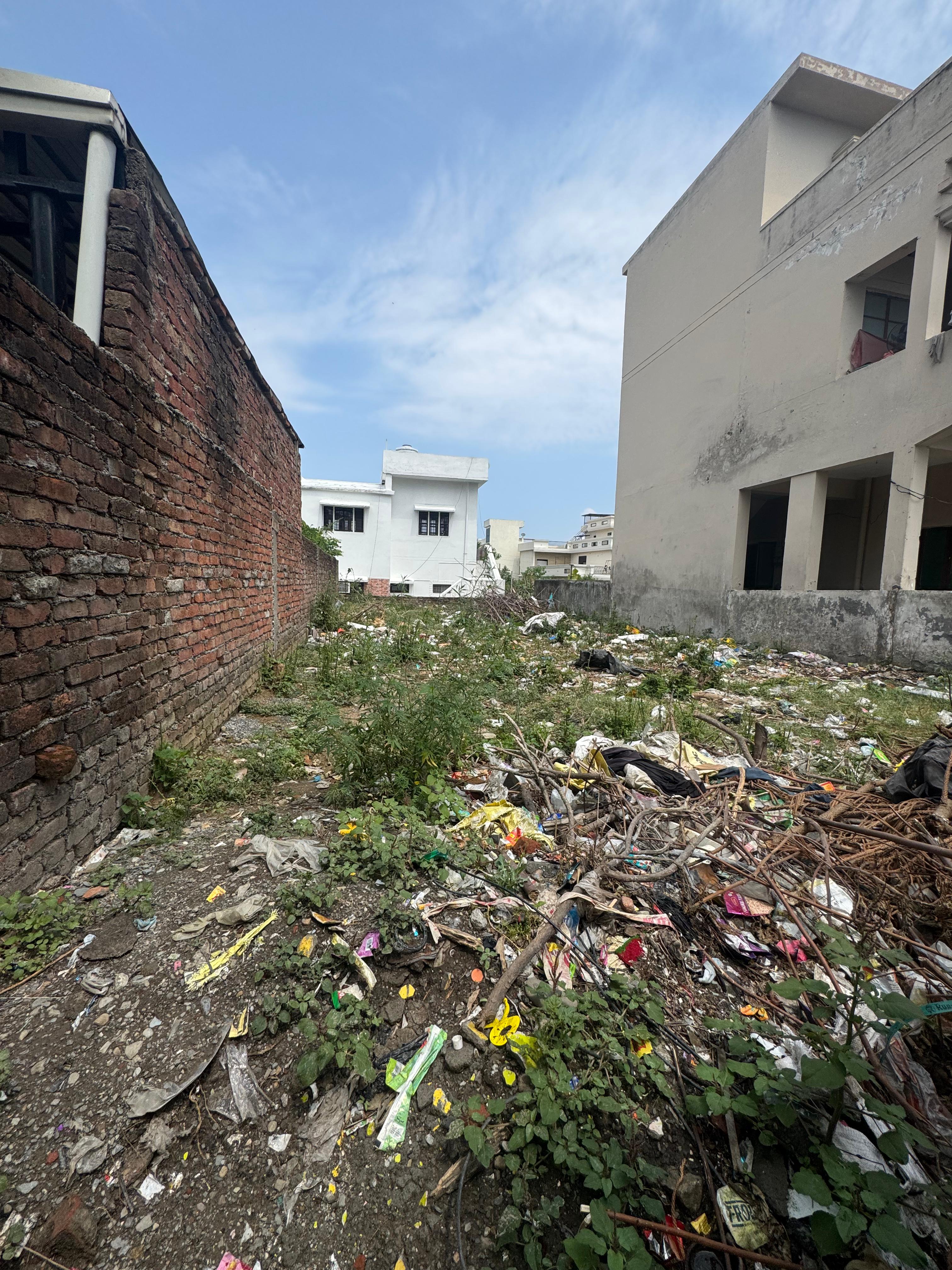 Plot For Sale in Semi Commercial Plot For 