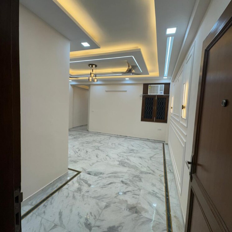 Bedroom, khirki extension 3 Bedroom 125 Sq.Yd. Builder Floor In Khirki Extension Delhi 8609989