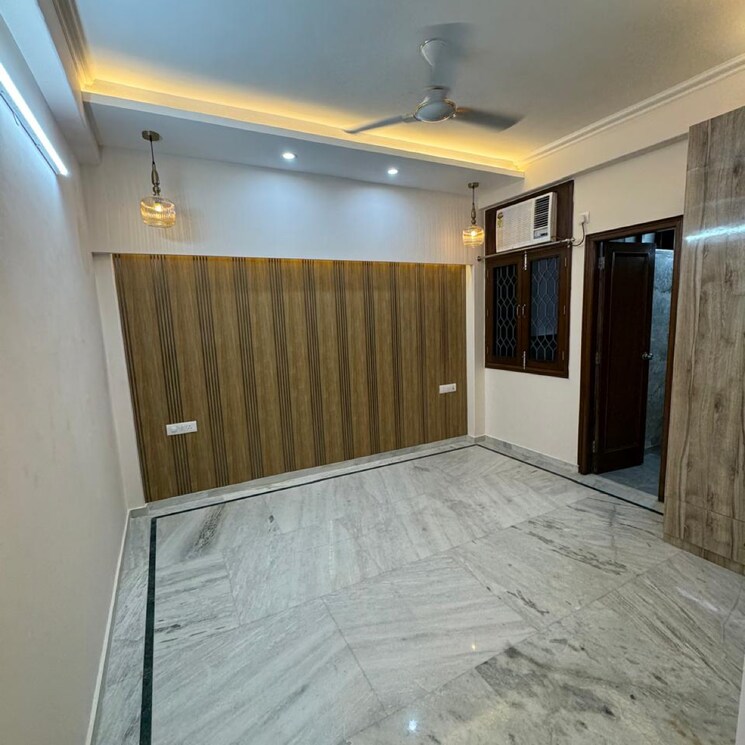 Bedroom, khirki extension 3 Bedroom 125 Sq.Yd. Builder Floor In Khirki Extension Delhi 8609989