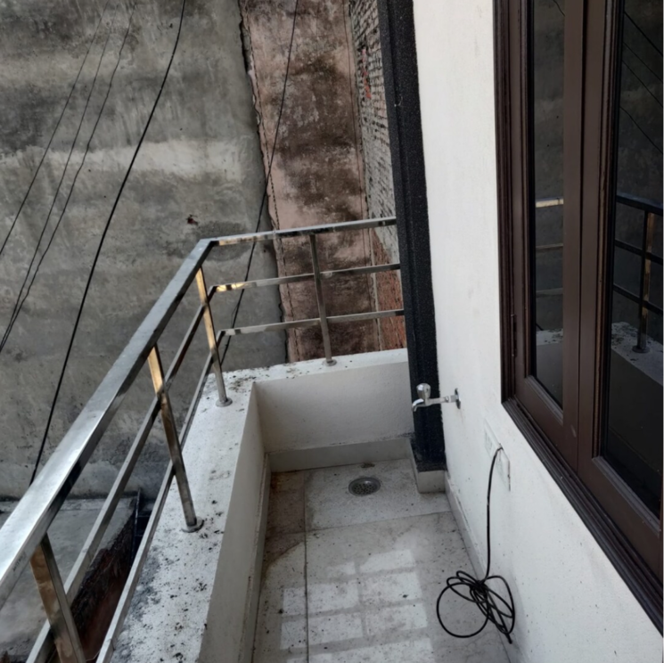 Balcony, panchsheel vihar 1 Bedroom 500 Sq.Ft. Builder Floor In Panchsheel Vihar Delhi 8610046