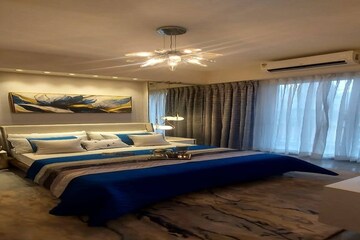 Bedroom in 2.5 BHK Apartment at Smart World Gems, Sector 89 – for Sale