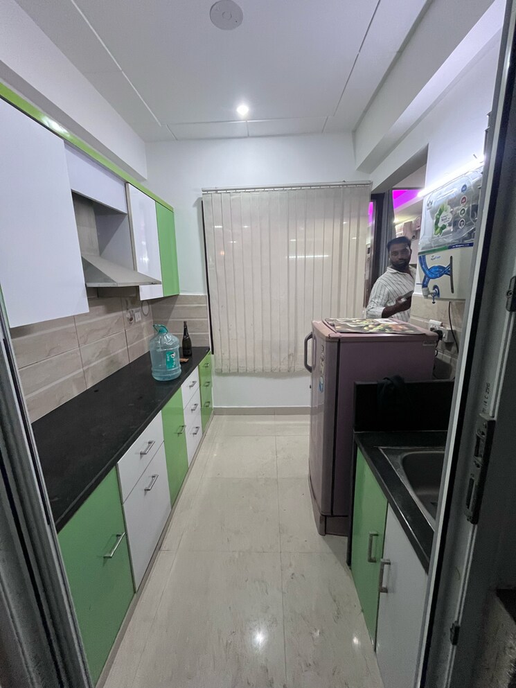 Kitchen, dlf-city-phase-iv 2 Bedroom 1245 Sq.Ft. Builder Floor In Sector 27 Gurgaon 8610126