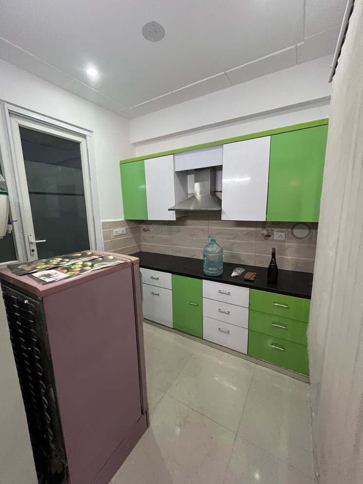 Kitchen, dlf-city-phase-iv 2 Bedroom 1245 Sq.Ft. Builder Floor In Sector 27 Gurgaon 8610126