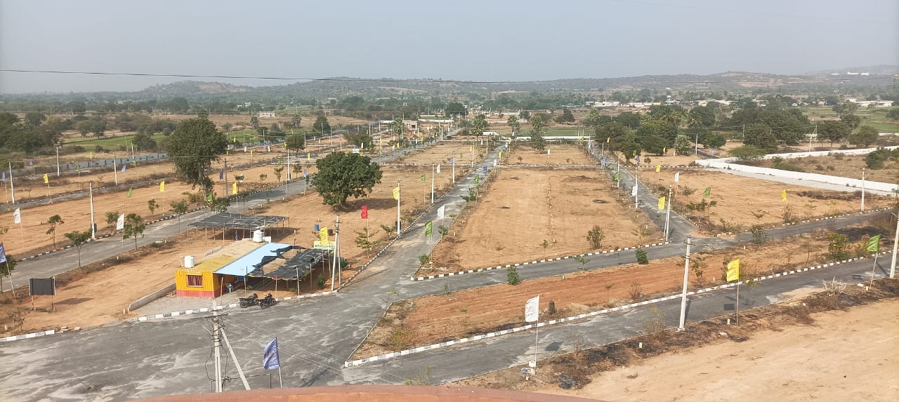 Plot For Sale in Bhumes Realators One