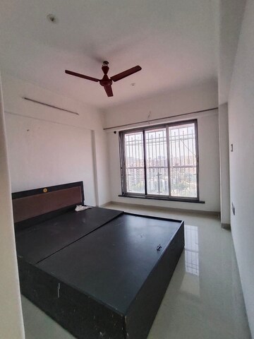 Room in 1 BHK Apartment at Andheri West – for Rent