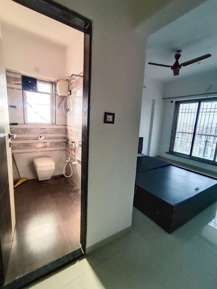 Living Room, andheri west 1 Bedroom 380 Sq.Ft. Apartment In Andheri West Mumbai 8610240