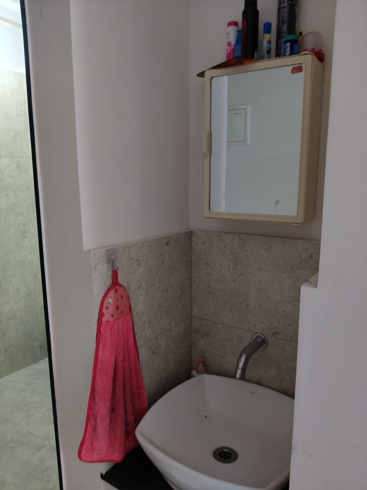Bathroom, arkade-white-lotus 1.5 Bedroom 600 Sq.Ft. Apartment In Mira Road East Thane 8610244
