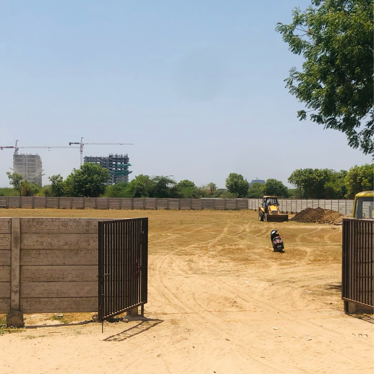 Plot For Sale in Ognaj