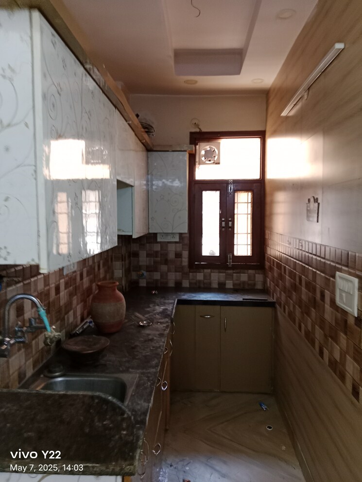 Kitchen, laxmi nagar 2 Bedroom 900 Sq.Ft. Independent House In Laxmi Nagar Delhi 8610394