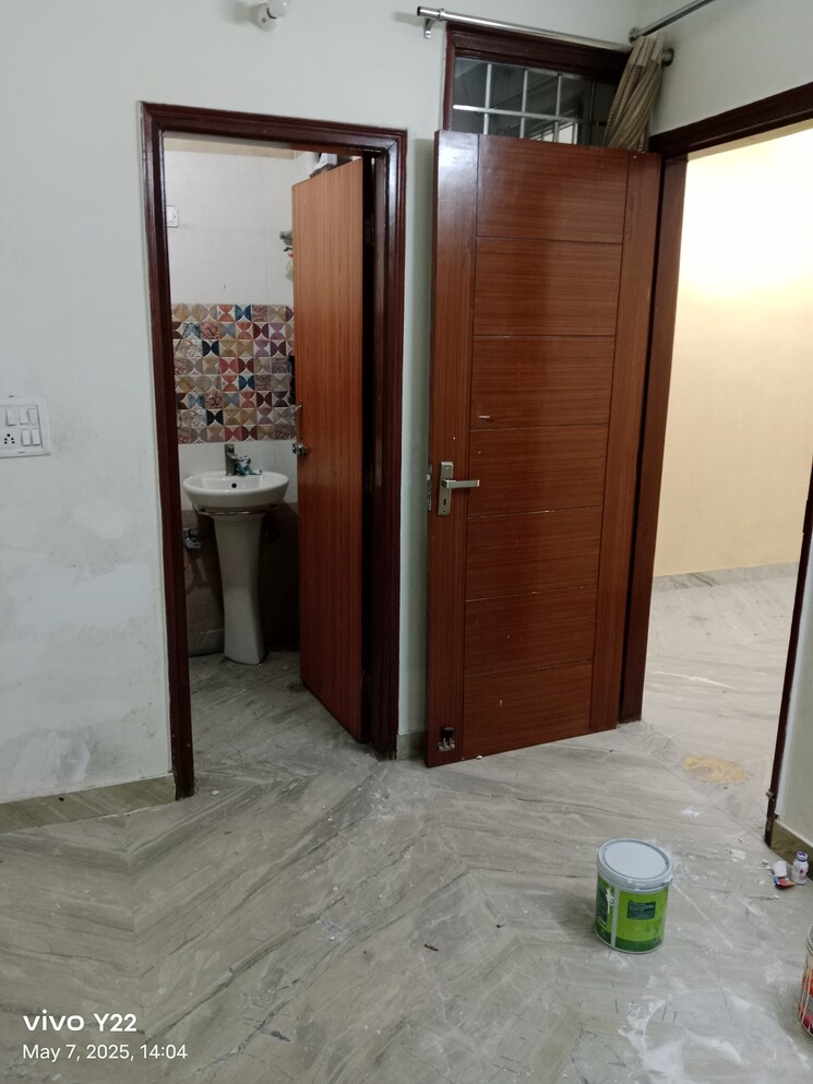 Room, laxmi nagar 2 Bedroom 900 Sq.Ft. Independent House In Laxmi Nagar Delhi 8610394