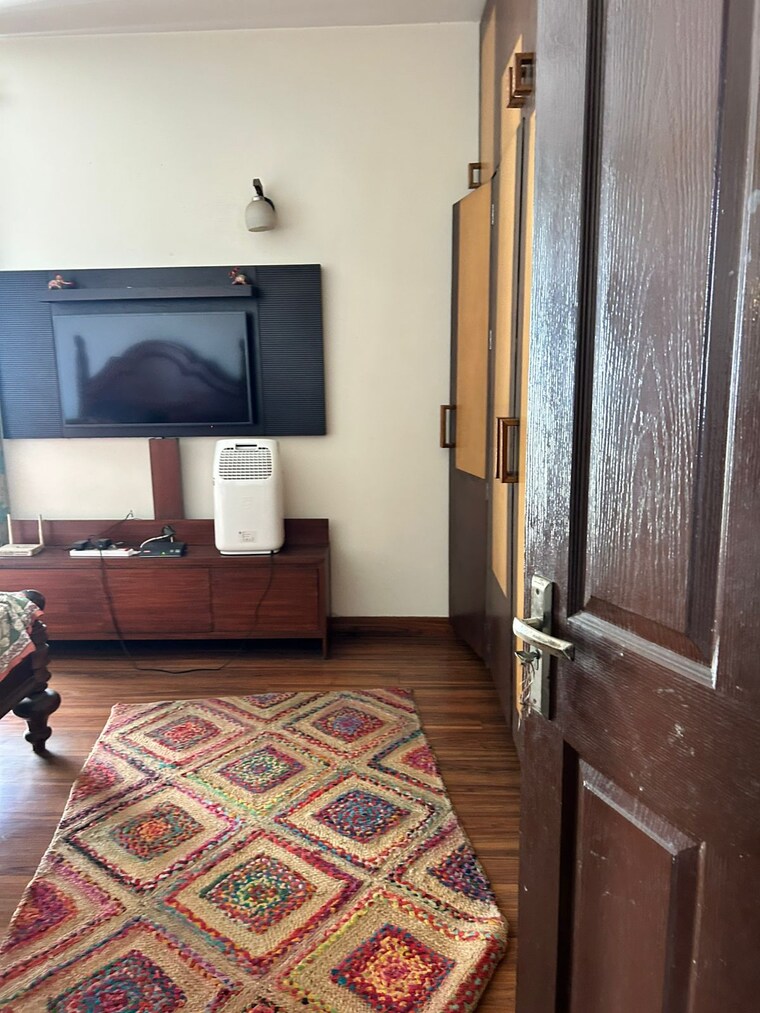 Bedroom, niho-saffron-scottish-garden 3 Bedroom 1485 Sq.Ft. Apartment In Ahinsa Khand 2 Ghaziabad 8610460