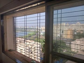 Room in 3 BHK Apartment at Shimmering Heights, Powai – for Rent