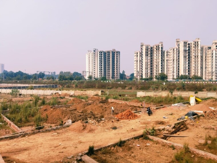 Exterior View, amar shaheed path  1040 Sq.Ft. Plot In Amar Shaheed Path Lucknow 8610642