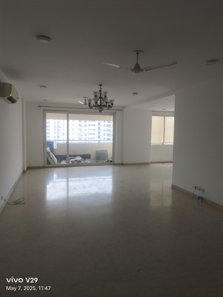 Room, tdi-ourania 4 Bedroom 4200 Sq.Ft. Apartment In Sector 53 Gurgaon 8610677