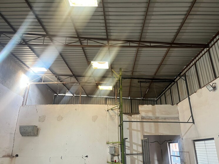 undefined, savitri nagar Commercial Office Space 200 Sq.Yd. In Savitri Nagar Delhi 8610689