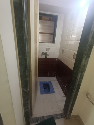 Kitchen in 2 BHK Apartment at Sanpada – for Rent