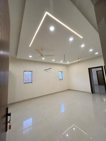 3 BHK Builder Floor For Sale in Prem Apartment, Pir Machalla