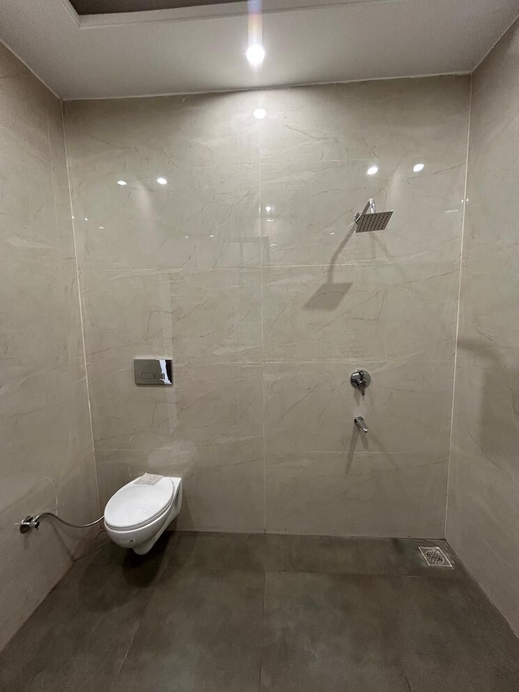 Bathroom, prem-apartment 3 Bedroom 1350 Sq.Ft. Builder Floor In Pir Machalla Zirakpur 8610864