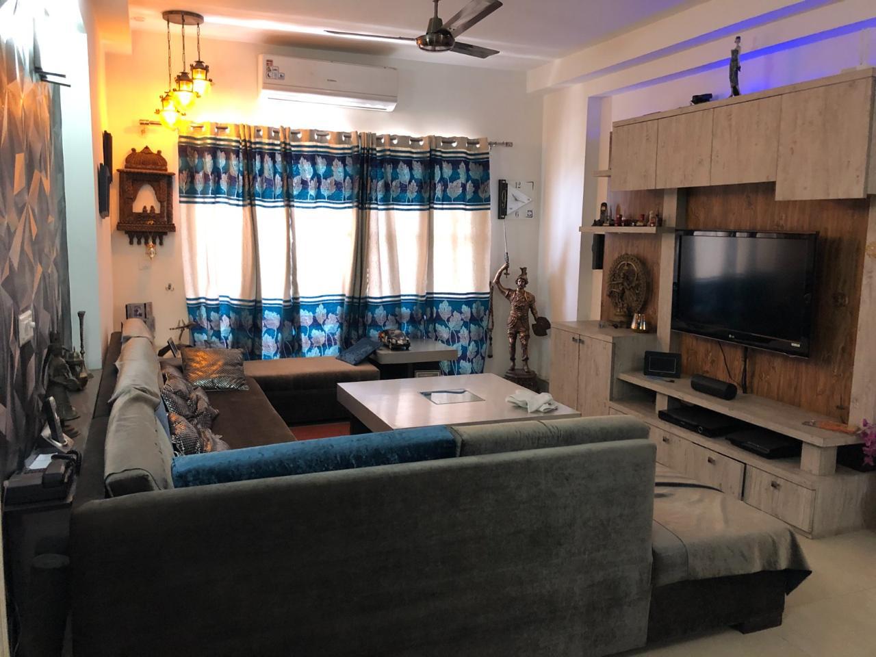 4 BHK + Servant Room Apartment For Sale in Mapsko Casa Bella-Apartments