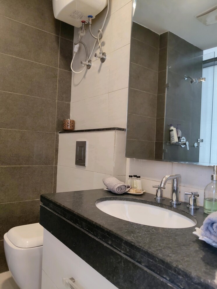 Bathroom, ireo-the-grand-arch 3 Bedroom 2165 Sq.Ft. Apartment In Sector 58 Gurgaon 8610868