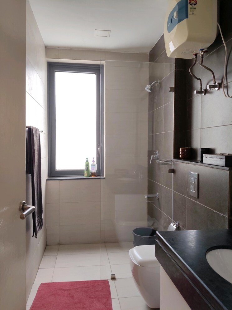 Bathroom, ireo-the-grand-arch 3 Bedroom 2165 Sq.Ft. Apartment In Sector 58 Gurgaon 8610868