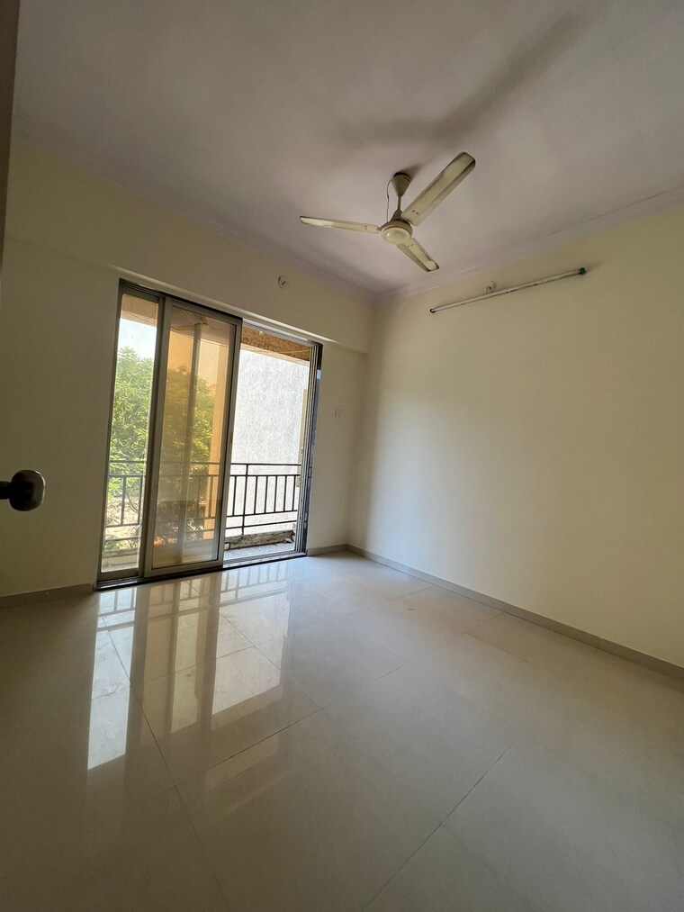Room, parsik nagar 3 Bedroom 829 Sq.Ft. Apartment In Parsik Nagar Thane 8611009