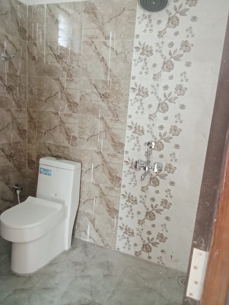 Bathroom, narsingi 4 Bedroom 3030 Sq.Ft. Apartment In Narsingi Hyderabad 8610940