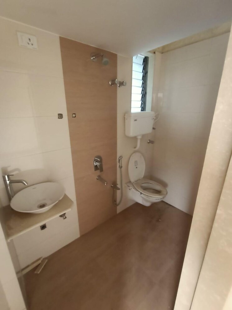 Bathroom, strawberry-onyx 1 Bedroom 384 Sq.Ft. Apartment In Mira Road Thane 8611186