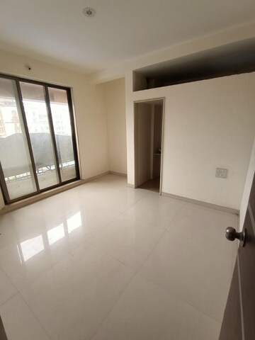 Room in 1 BHK Apartment at Strawberry Onyx, Mira Road – for Sale