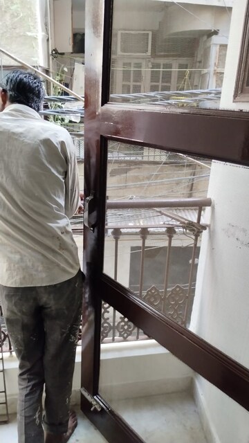 Balcony in 2.5 BHK Builder Floor at Savitri Nagar – for Rent
