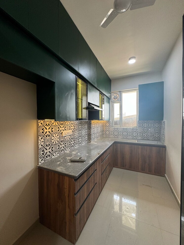 Kitchen, pyramid-fusion-homes 2 Bedroom 680 Sq.Ft. Apartment In Sector 70a Gurgaon 8611228