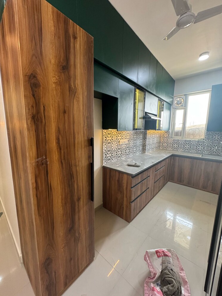 Kitchen, pyramid-fusion-homes 2 Bedroom 680 Sq.Ft. Apartment In Sector 70a Gurgaon 8611228