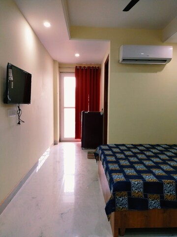 Bedroom in 1 RK Builder Floor at Sector 46 – for Rent