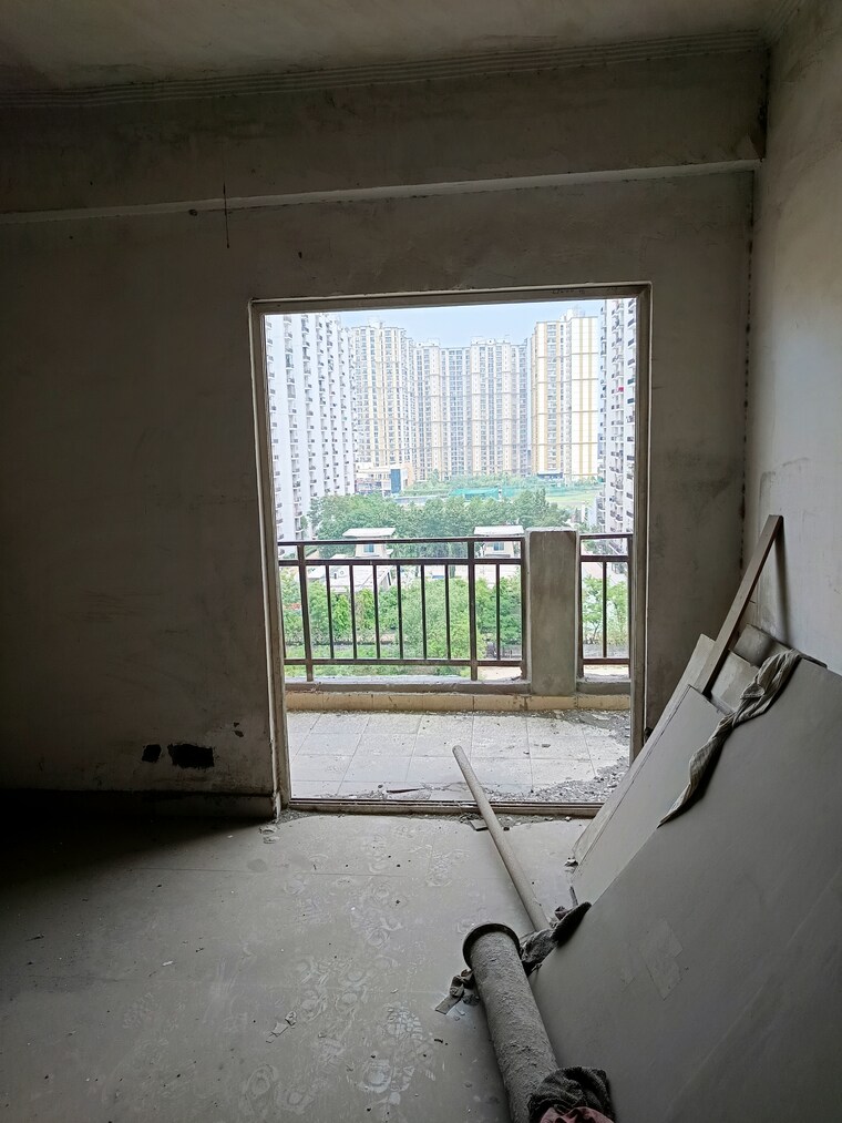 Room, aims-golf-city 3 Bedroom 1350 Sq.Ft. Apartment In Sector 75 Noida 8611521