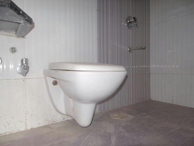 Bathroom, swarna-apartments 2 Bedroom 1020 Sq.Ft. Apartment In Mira Road Thane 8611583